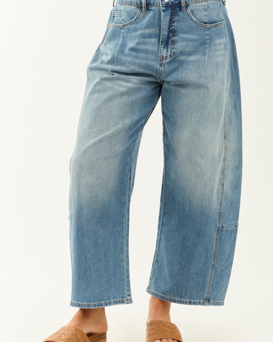 Signature 8 Medium Wash High Rise Barrel Jeans