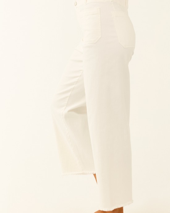 Off White Stretchy Denim Straight Patch Pocket Jeans