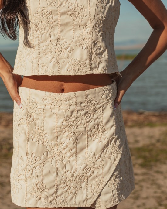 Lovelo Cream Raised Embroidery Cropped Tank Top